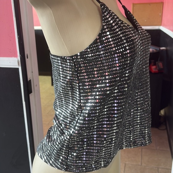 Chelsea28 Silver Sequin Camisole - Picture 3 of 5